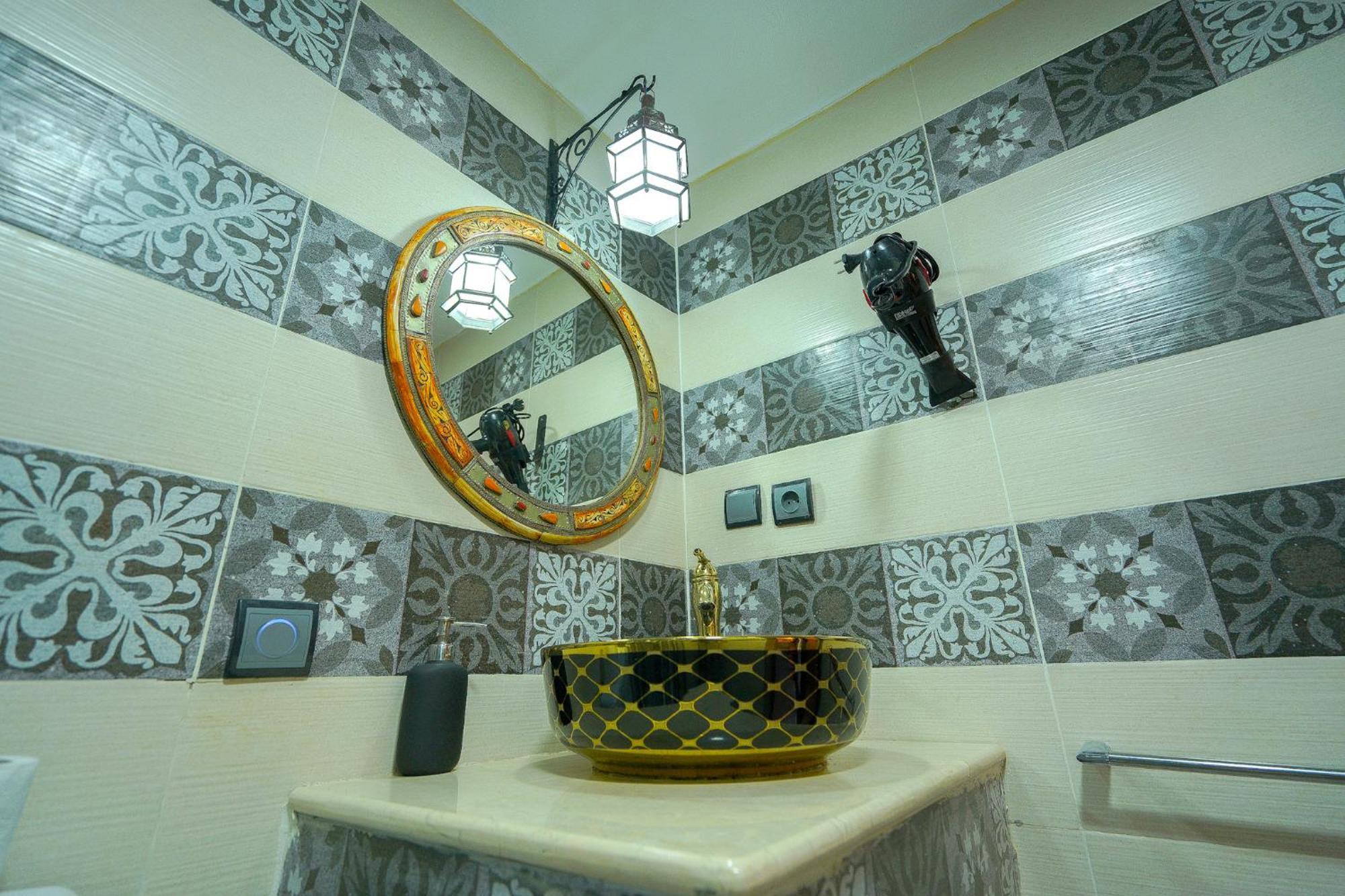 Riad Sahraui 非斯 外观 照片